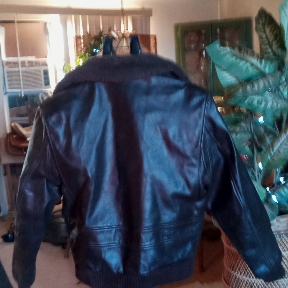 Bomber Jacket - Picture 2 of 2